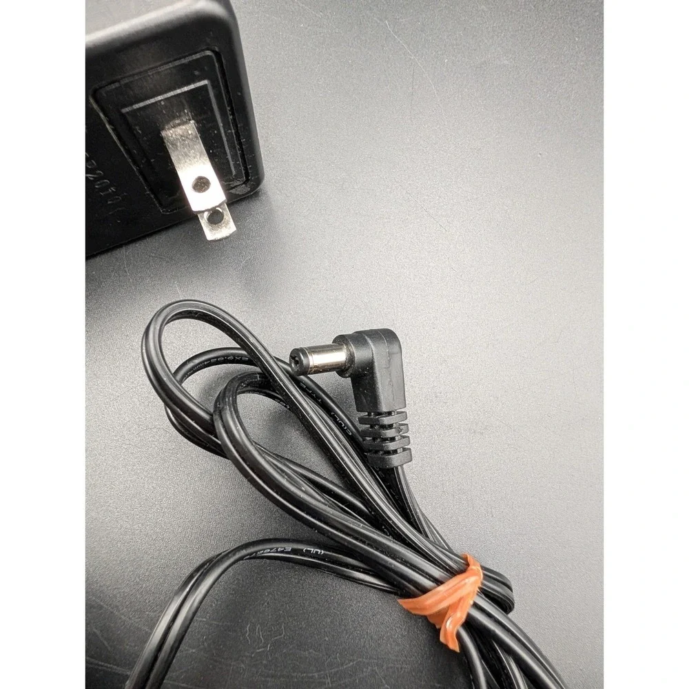 Power Adapter Toy Transformer FL-2003000A 20VAC 3000mA 60VA INPUT 120V-60HZ